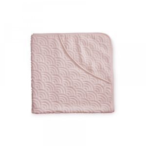 Hooded baby wave towel in off white